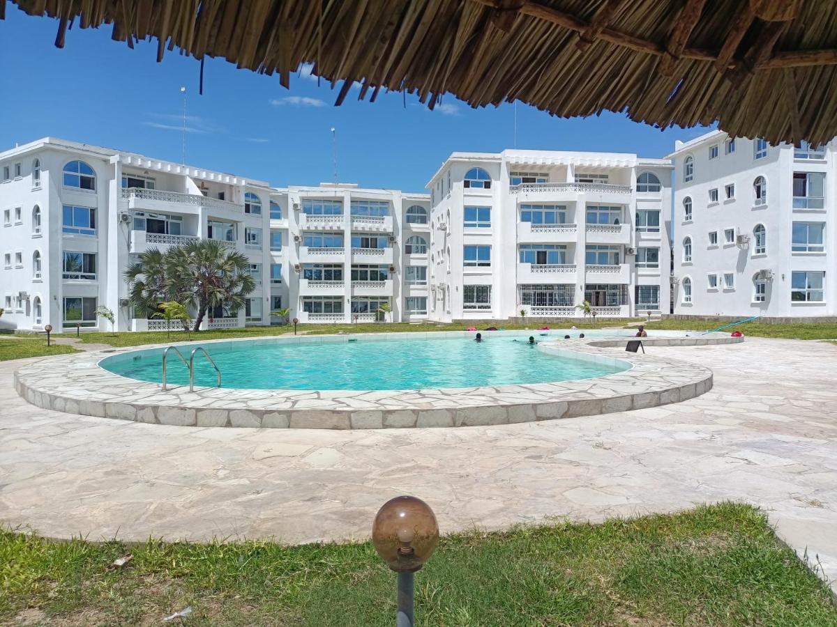 Havenhouse Kijani - 1 Bedroom Beach Apartment With Swimming Pool Malindi Exteriör bild