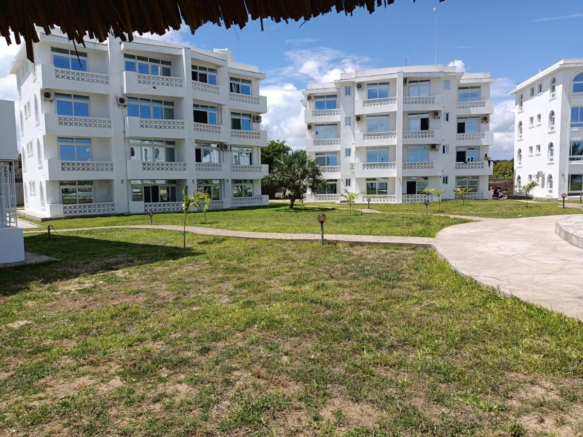 Havenhouse Kijani - 1 Bedroom Beach Apartment With Swimming Pool Malindi Exteriör bild