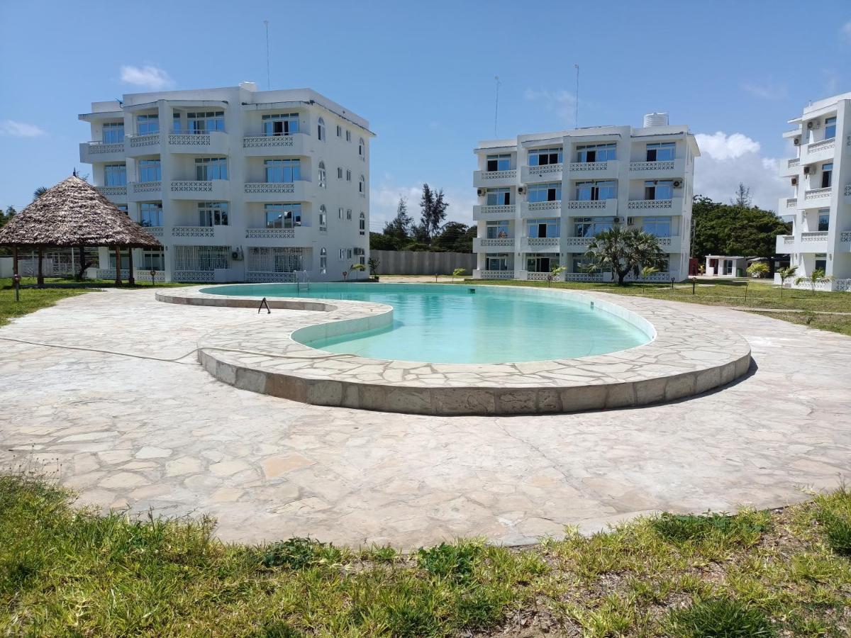 Havenhouse Kijani - 1 Bedroom Beach Apartment With Swimming Pool Malindi Exteriör bild