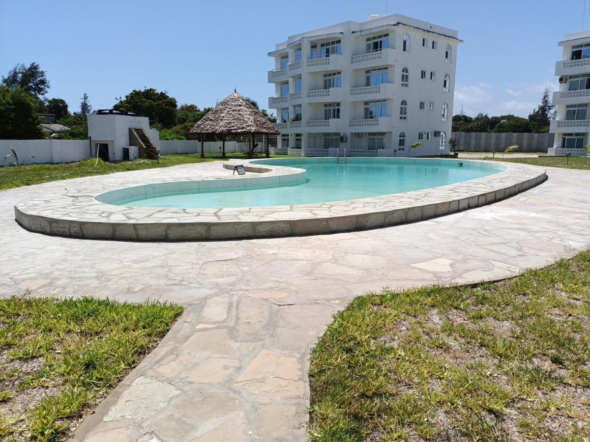 Havenhouse Kijani - 1 Bedroom Beach Apartment With Swimming Pool Malindi Exteriör bild